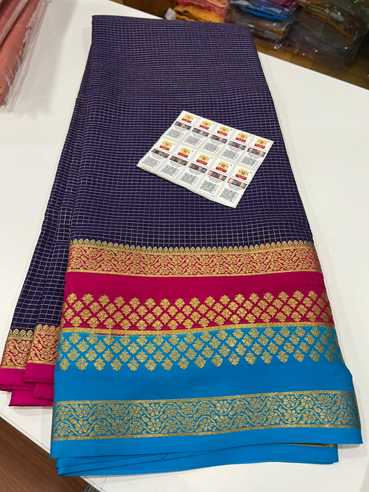 🧚🏻‍♀️ checks pattern with rich pallu in elegant colour combinations🧚🏻‍♀️