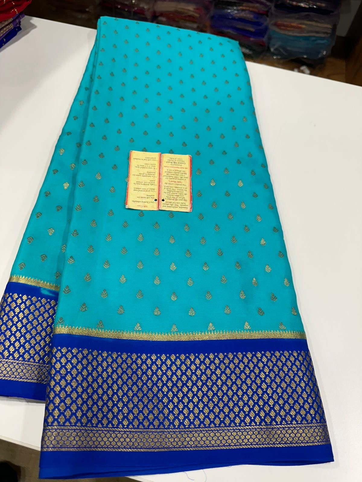 motif pattern mysore silk sarees with rich Pallu n brocade blouse