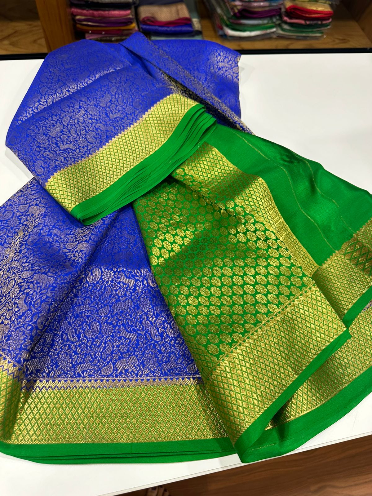 Pure brocade Mysore silk sarees with 120 grm thickness with rich pallu