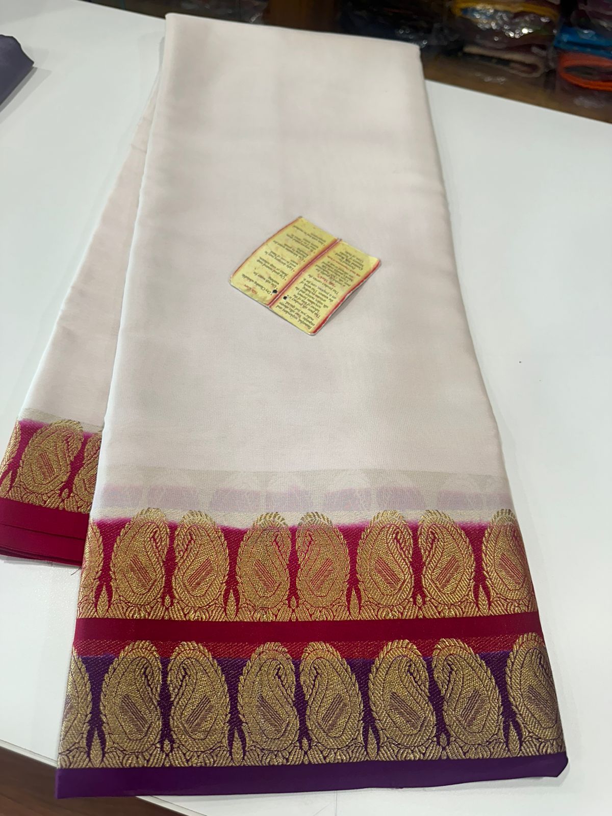 Pure Mysore silk saress with Double mango border with contrast combination...... which comes with contrast pallu n blouse piece